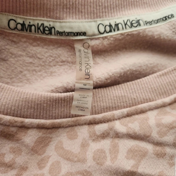 Calvin Klein 2 piece set in blush leopard Medium - Picture 4 of 4